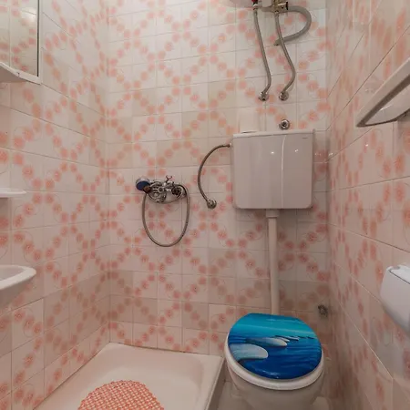 Family-friendly With Swimming Pool - 22975 * Makarska