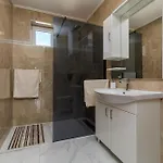 Family-friendly With Swimming Pool - 22975 * 马卡尔斯卡