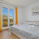Family-friendly With Swimming Pool - 22975 公寓