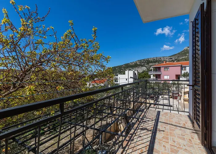 Family-friendly With Swimming Pool - 22975 *