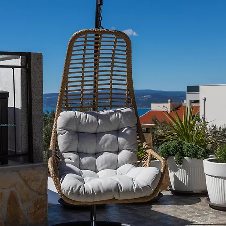 Family-friendly With Swimming Pool - 22975 Apartment *